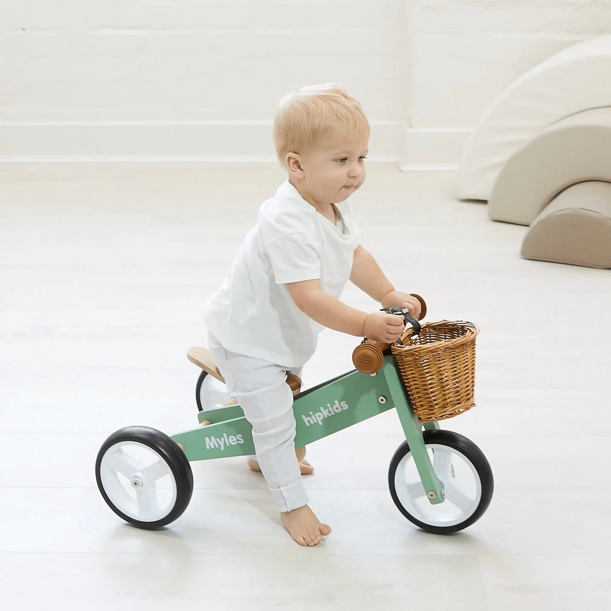 2 in 1 Toddler Mini-Trike/Balance Bike with Wicker Basket