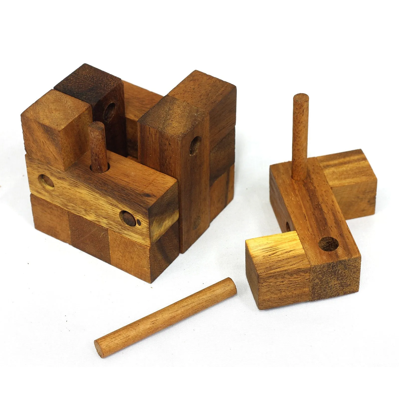 The ancient Key wooden brain teaser Locking challenge puzzle