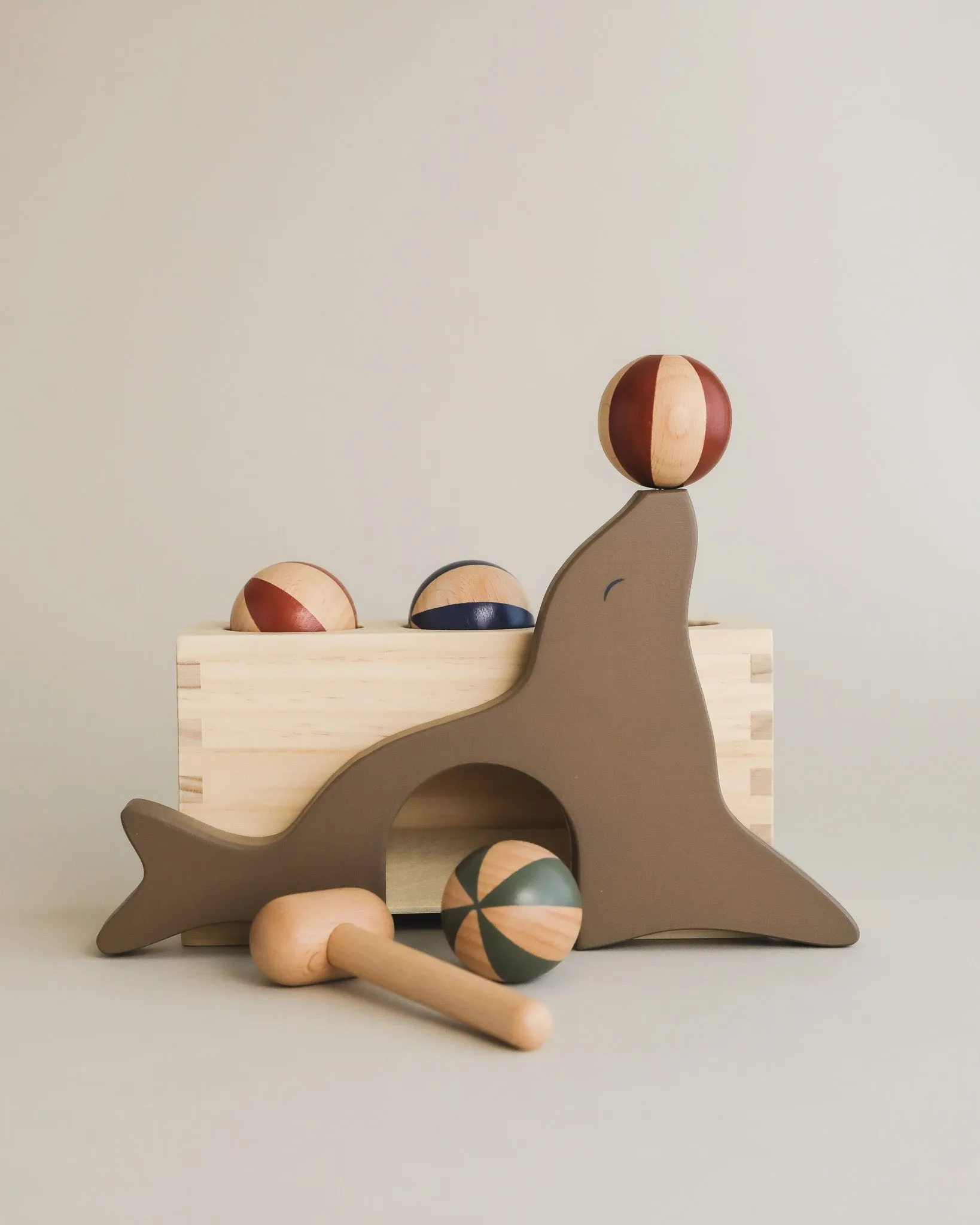 Wooden Sea Lion Hammer Toy